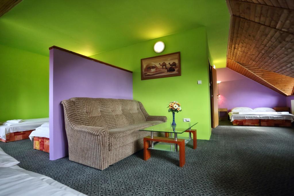 Penzion Satovske Lipy Dış mekan fotoğraf