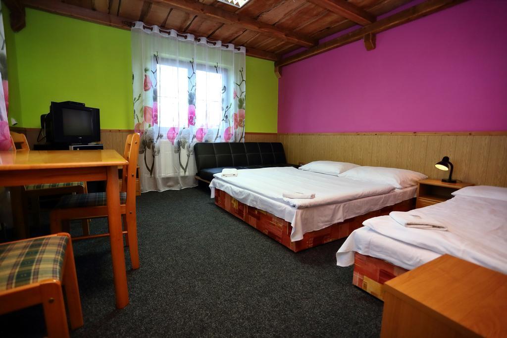 Penzion Satovske Lipy Dış mekan fotoğraf