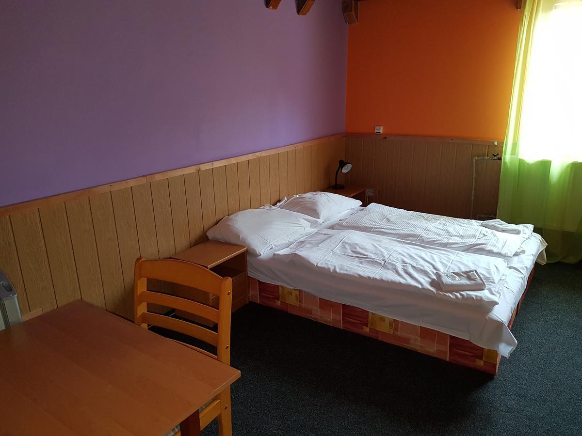Penzion Satovske Lipy Dış mekan fotoğraf